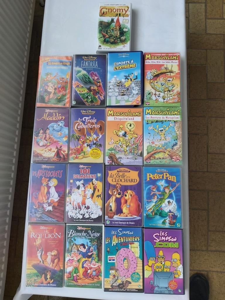 11 films vhs disney. Rendez-vous possible sur Bruxelles, Comme neuf