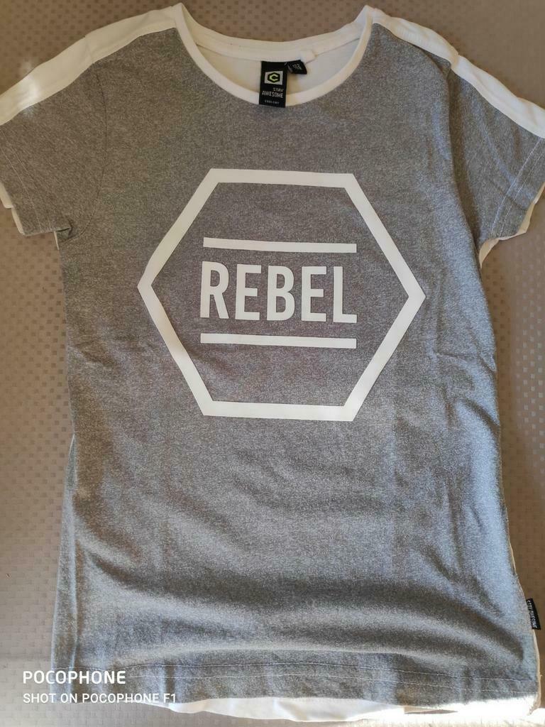 T-shirt taille 122/128, Garçon, Enlèvement ou Envoi, Chemise ou À manches longues, Coolcat