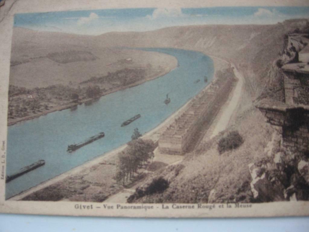 Givet, carte postale colorisée et, timbrée de 1935 représent, Enlèvement ou Envoi, 1920 à 1940, Affranchie, France