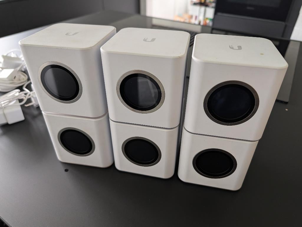 Wi-Fi Mesh Amplifi HD, Enlèvement, Utilisé, Routeur, Ubiquiti