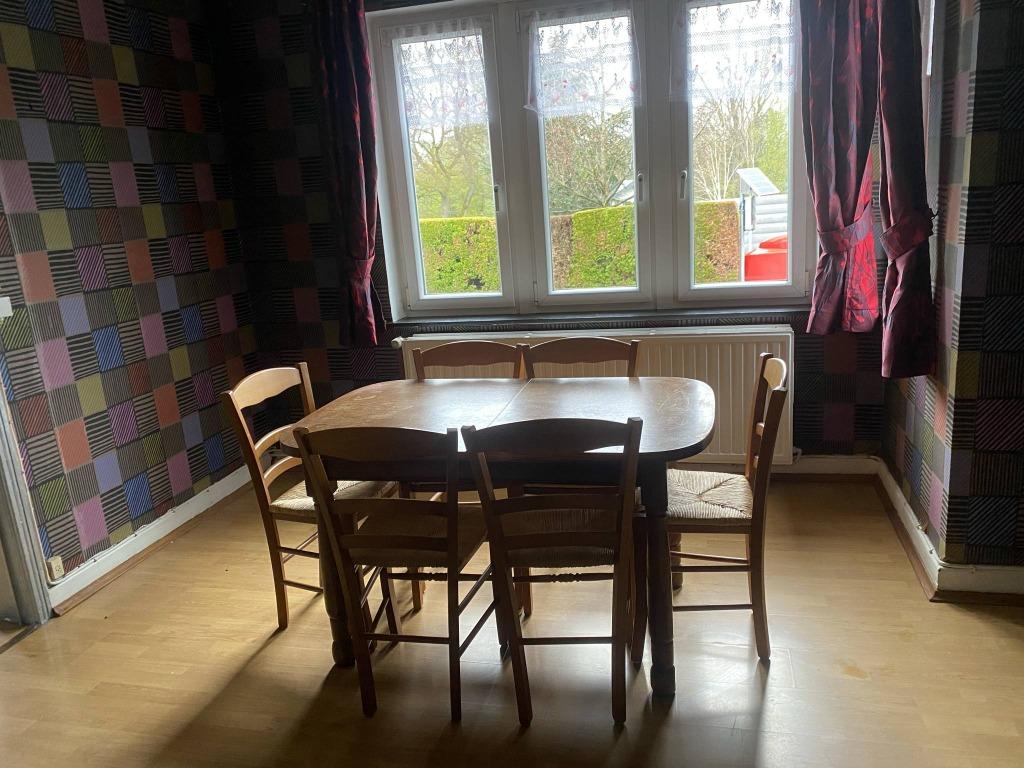 Table en bois plus 6 chaises, Ancien, Comme neuf, Brun, Enlèvement
