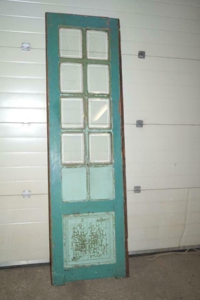 Porte ancienne haute et étroite en chêne lourd H 220 cm L 64, Enlèvement