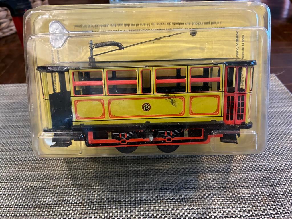tram tramway en tôle 1/35 paya, Enlèvement, Neuf, Tram, Modèle réduit