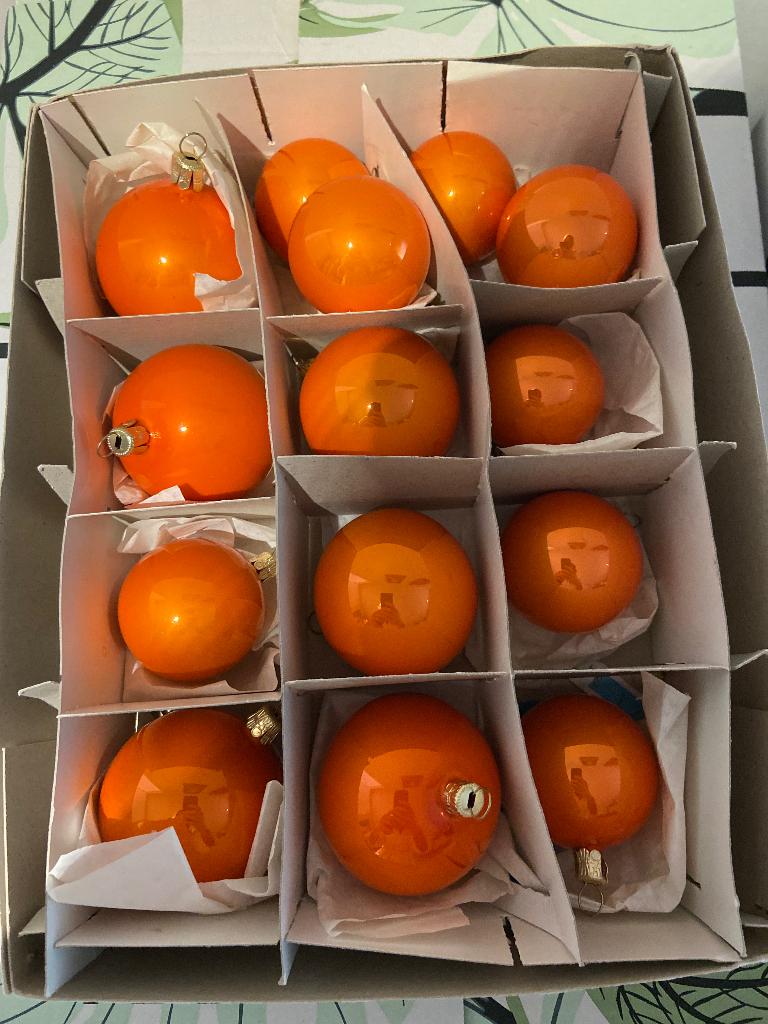 Kerstballen glas oranje, Ophalen of Verzenden, Zo goed als nieuw