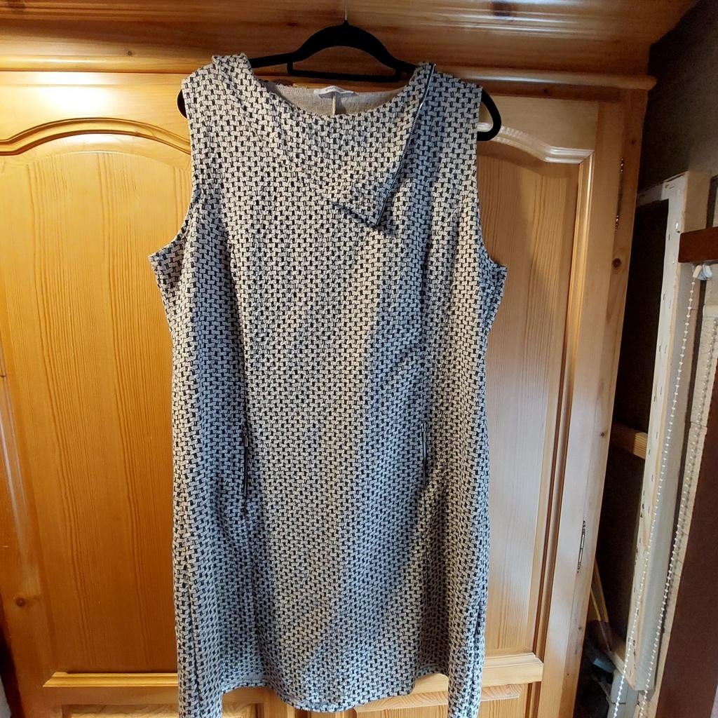 Feestelijke jurk dames mouwloos., Kleding | Dames, Ophalen, Zo goed als nieuw