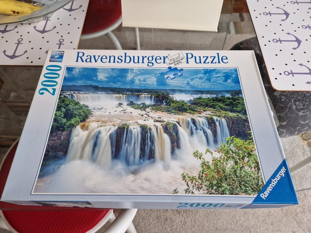 Ravensburger puzzel van 2000 stukjes 98x75 cm, Ophalen
