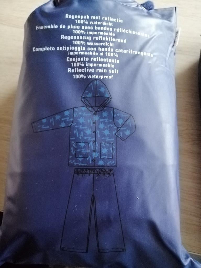 Regenpak voor kinderen, Ophalen