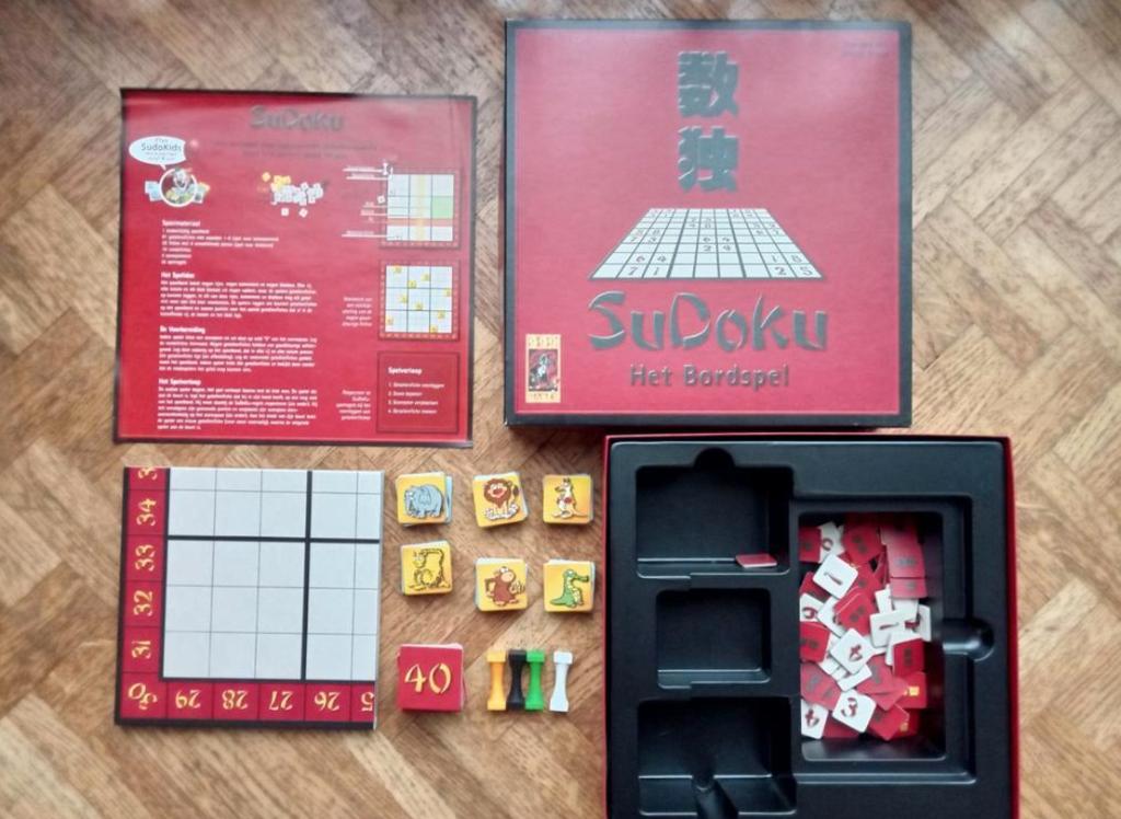 999 games: Sudoku het Bordspel, Trois ou quatre joueurs, Enlèvement ou Envoi, Comme neuf, 999 Games