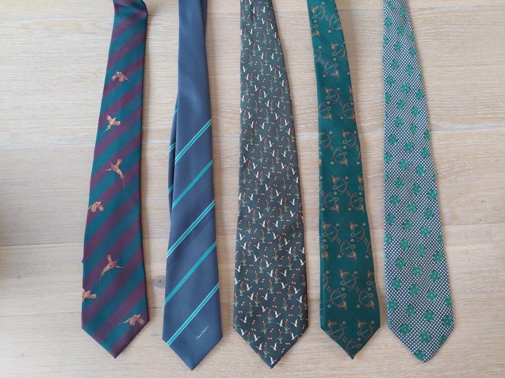 Assortiment de cravates de marque, vertes, imprimés variés, Vêtements | Hommes, Cravates, Enlèvement ou Envoi, Pierre Cardin, À motif