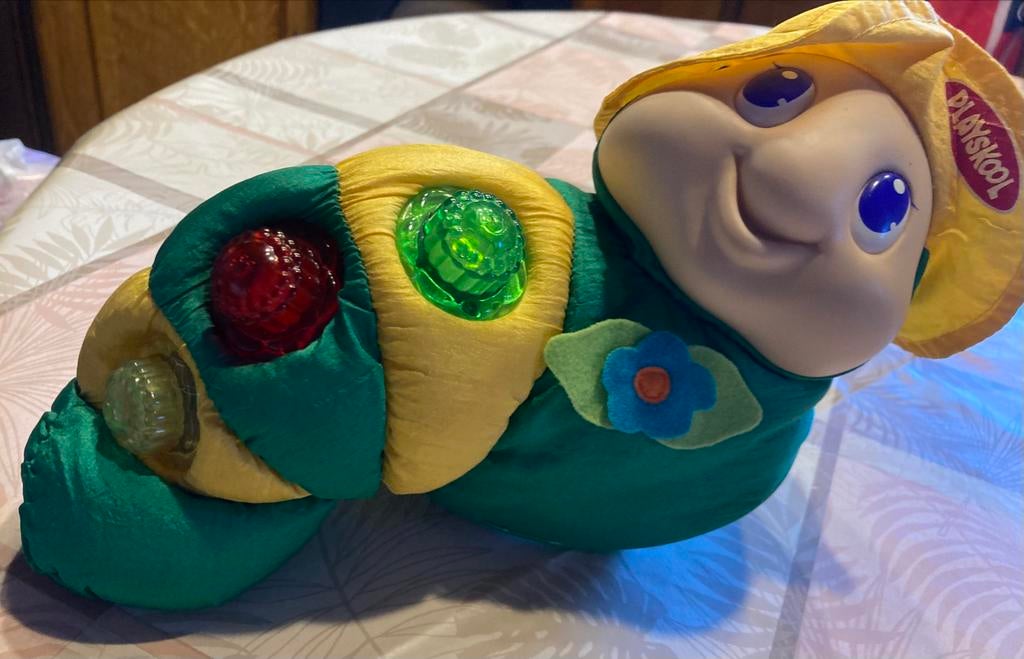 Playskool.Kruipende rups met lichtjes en muziek., Ophalen, Zo goed als nieuw, Jongen of Meisje