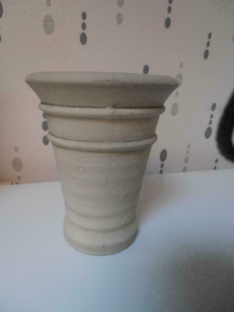 Cementkleurige bloempot, Ophalen of Verzenden, Gebruikt