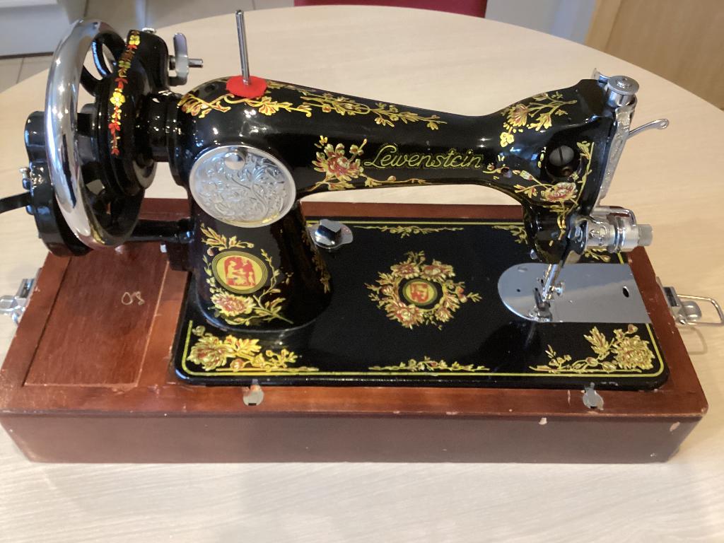Naaimachine Lewenstein, Enlèvement, Utilisé, Machine à coudre, Lewenstein