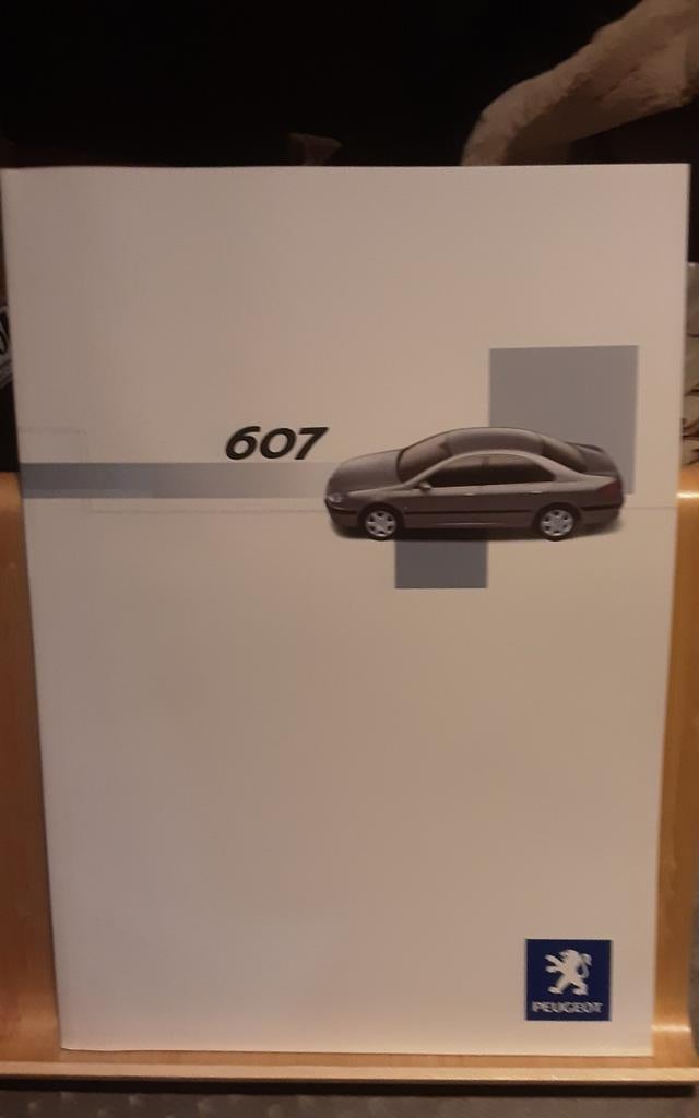 PEUGEOT 607 brochure, Livres, Autos | Brochures & Magazines, Enlèvement ou Envoi, Peugeot