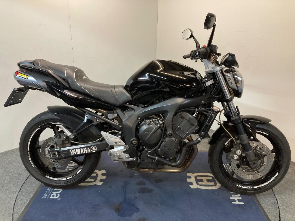Yamaha FZ 6 S2 MY'08 ref. LS 3230, 4 cilinders, Motorrijbewijs A, Bedrijf, Meer dan 35 kW