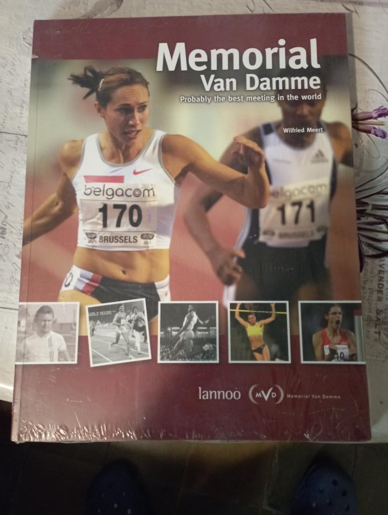 Livre mémorial Van Damme. Nouveau., Enlèvement ou Envoi, Neuf, Autres sports