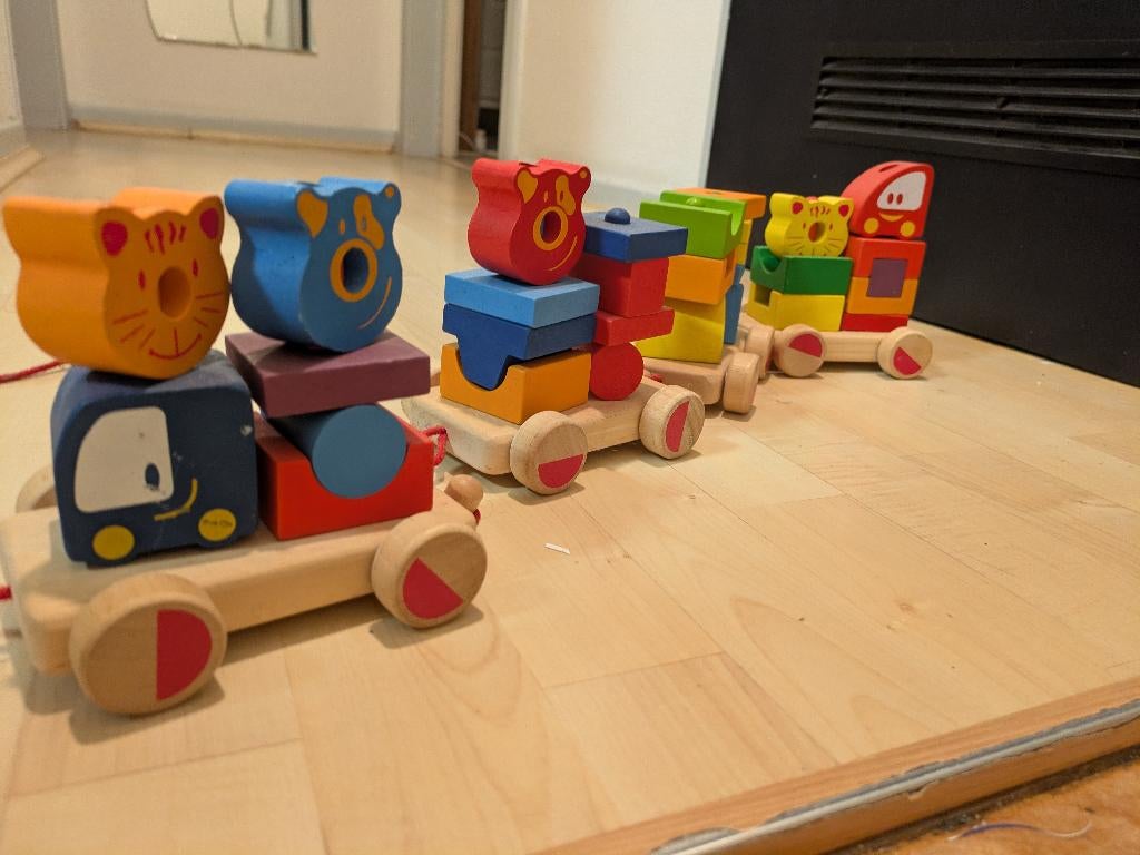 Ptit train Créaroule Djeco en bois, Enlèvement, Comme neuf, Jouet à Pousser ou Tirer