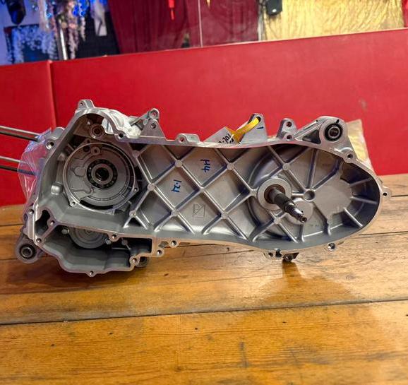 Vespa motorblok E5 met 0km, Ophalen, Nieuw