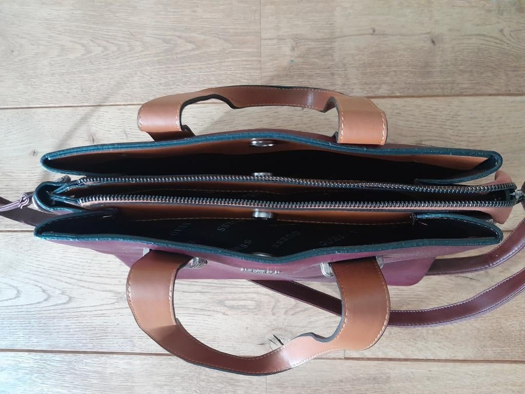 Bordeau handtas, Handtassen en Accessoires, Tassen | Damestassen, Ophalen, Zo goed als nieuw, Handtas