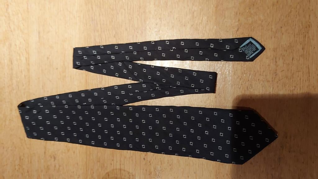The Statford Collection Tie Rack 100%zijde, Zwart, Tie Rack, Ophalen of Verzenden, Zo goed als nieuw