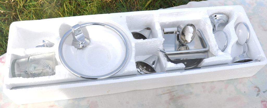 ensemble accessoires de salle de bain 6 pieces neuf, Maison & Meubles, Enlèvement ou Envoi, Neuf, Autres types