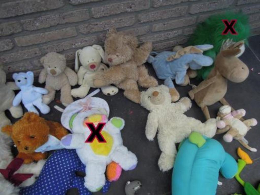 knuffels kiezen 29 stuks ezel muis beer kikker lam aap dino, Ophalen of Verzenden, Gebruikt, Overige typen