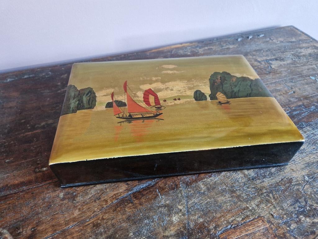 Vintage houten handgeschilderde sieradendoos zwarte lak, Antiek en Kunst, Ophalen of Verzenden