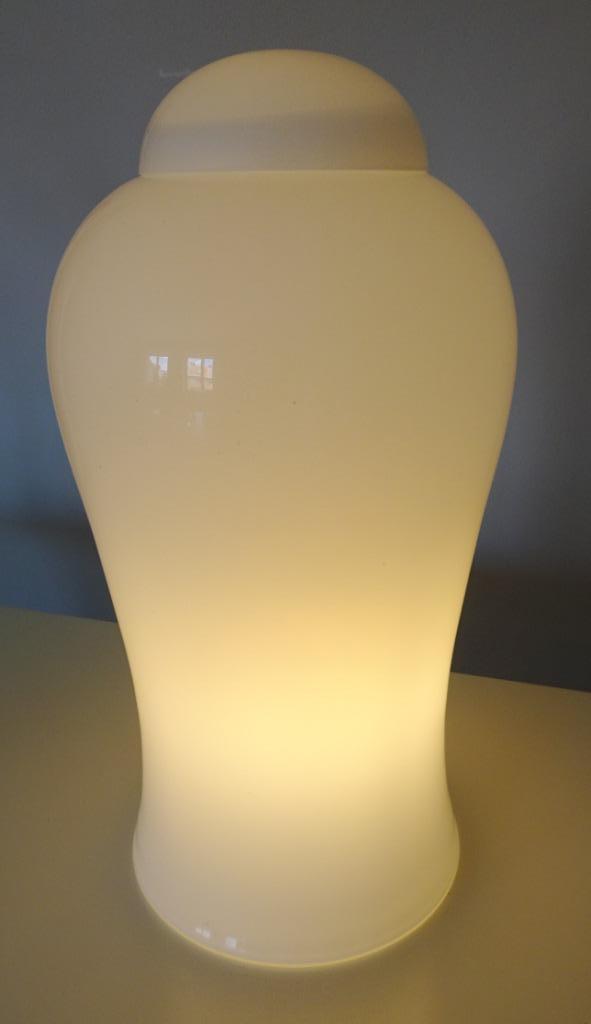 Ingo Maurer-lamp, Ophalen
