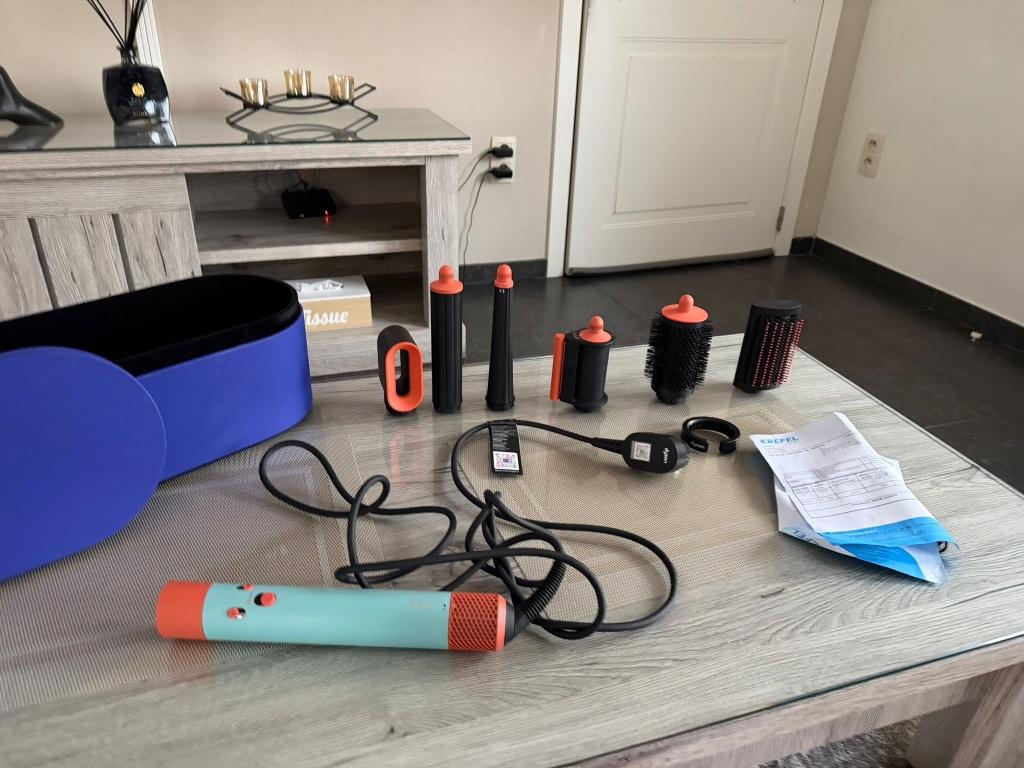 Dyson airwrap, Enlèvement, Comme neuf, Sèche-cheveux