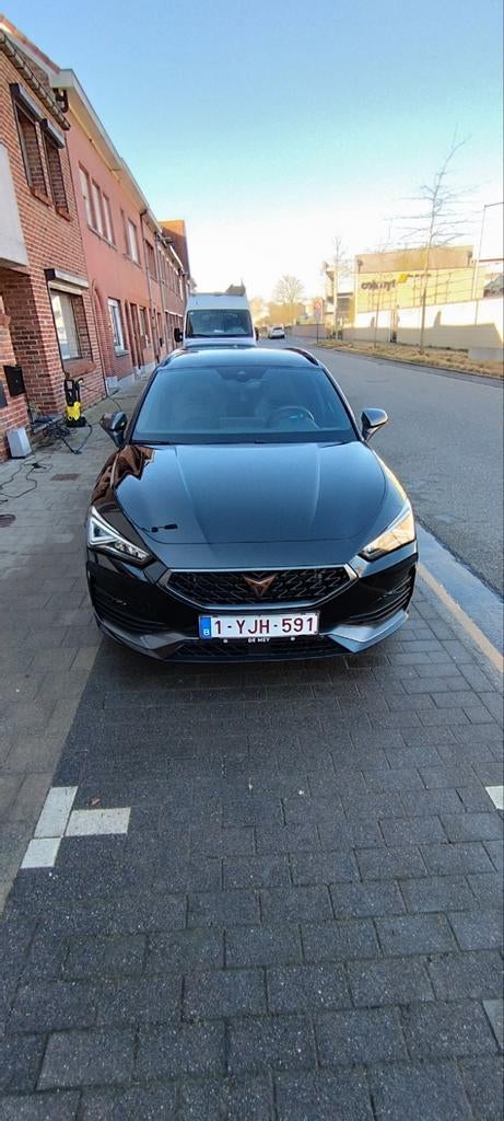 Cupra 1.4 hybride, Autos, Cupra, Cuir et Alcantara, Achat, Euro 6, Leon