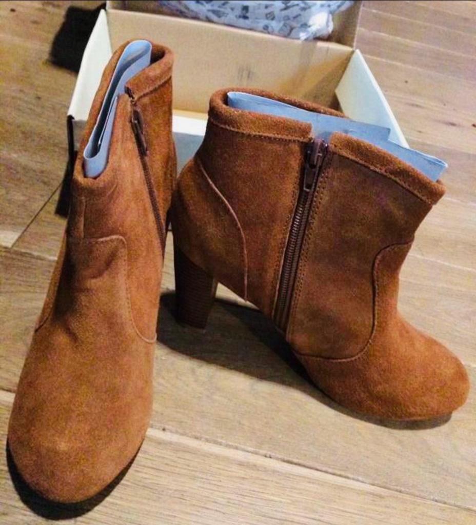 Nieuwe lederen laarsjes maat 38, Kleding | Dames, Ophalen of Verzenden, Nieuw