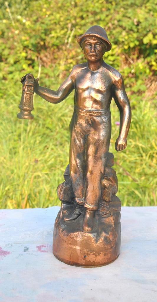statue de mineur regule cuivré, Enlèvement ou Envoi, Cuivre