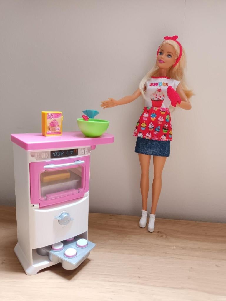 Barbie Cooking & Baking (cupcakes) Bakkerspop & Speelset, Enlèvement, Comme neuf, Barbie