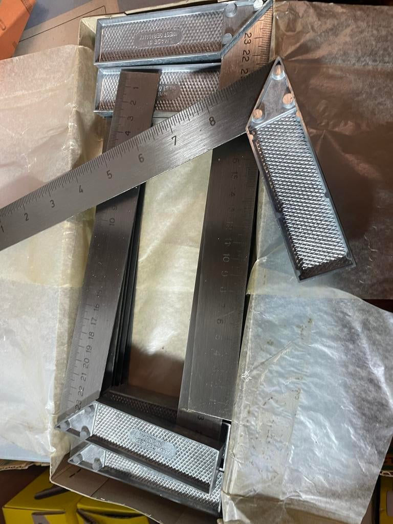 Professionele 200 Stuks, Doe-het-zelf en Bouw, Metalen, Ophalen, Zo goed als nieuw