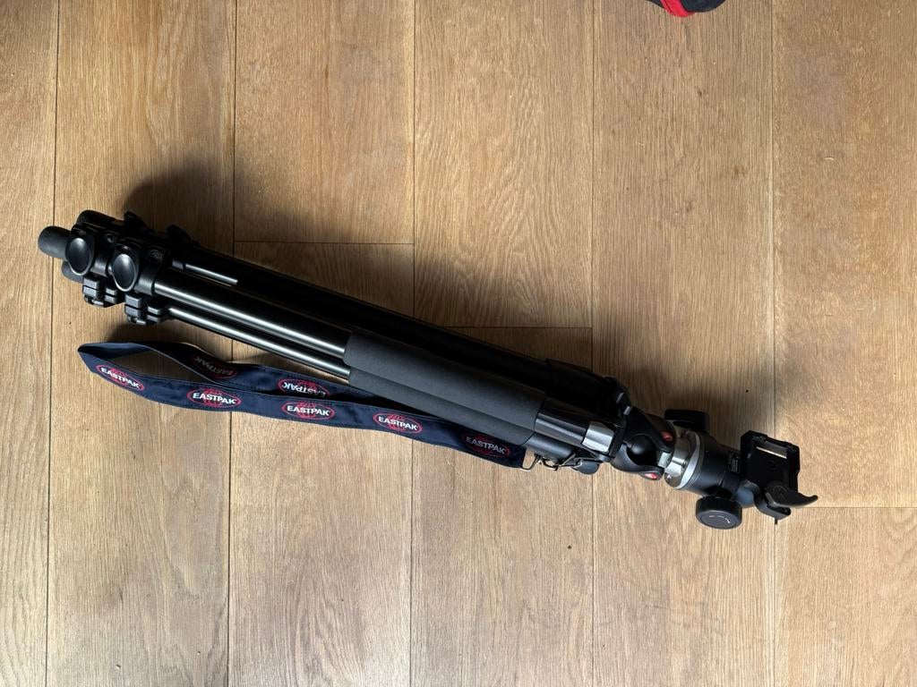 Manfrotto 055XPROB + 488RC2 (statief met balhoofd als set), TV, Hi-fi & Vidéo, Enlèvement, Utilisé, Rotule, Avec rotule