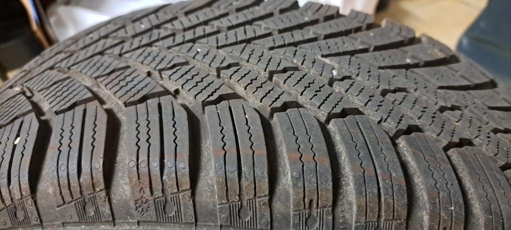 Conti Winter Contact 205/55/16 91H winterset met 4 banden, Ophalen, Zo goed als nieuw