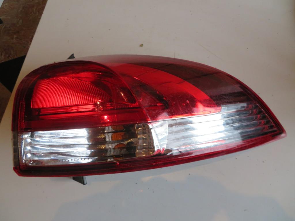 Feu arrière droit Renault Clio 4 Break, Enlèvement, Utilisé, Renault