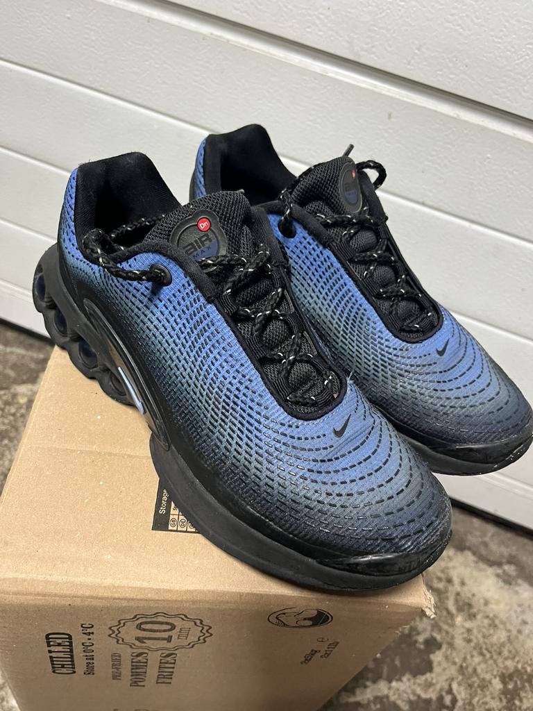 Nike air max Dn, Kinderen en Baby's, Kinderkleding | Schoenen en Sokken, Ophalen, NIKE, Sportschoenen, Zo goed als nieuw