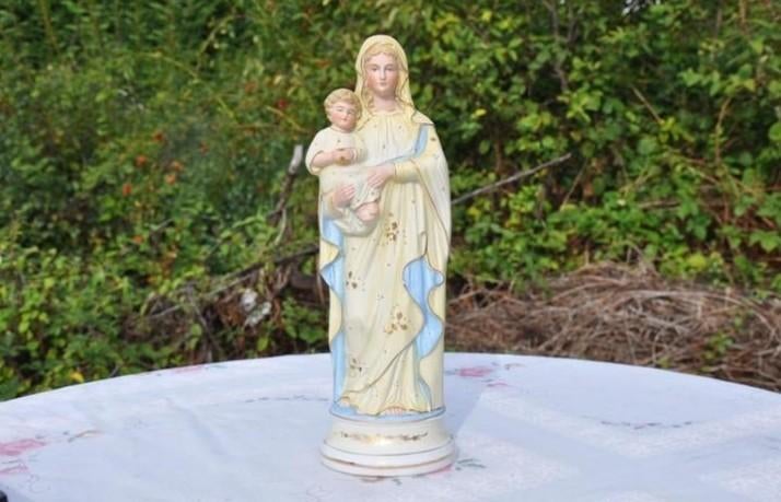 § vierge a l'enfant en biscuit, Enlèvement ou Envoi
