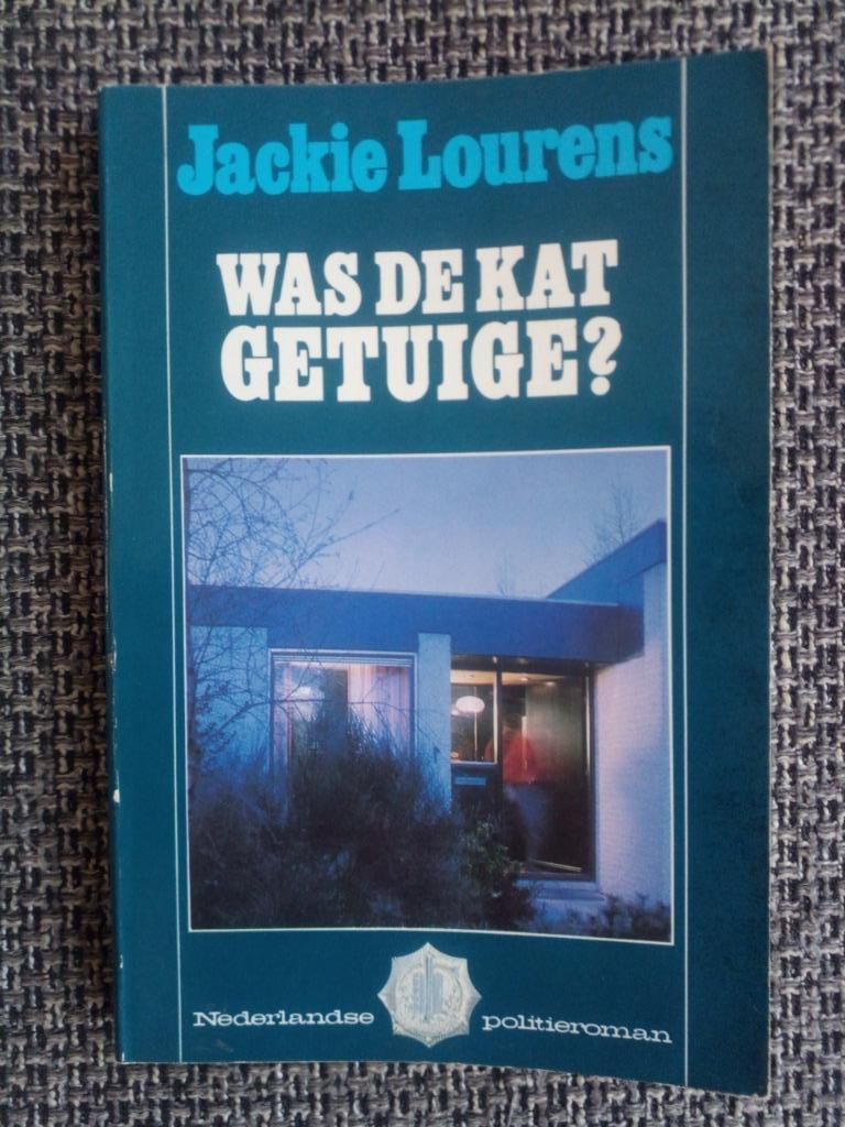 Jackie Lourens - Zwarte Beertjes 1855, 2430 en 2699, Boeken, Detectives, Gelezen, Ophalen of Verzenden