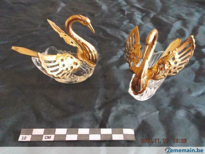 Poivrier - Salier ; 2 Cygnes (verre & métal doré).