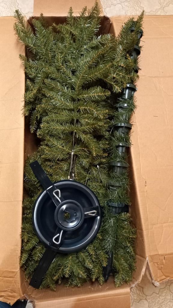 Kunstkerstboom 180 cm., Diversen, Ophalen, Zo goed als nieuw