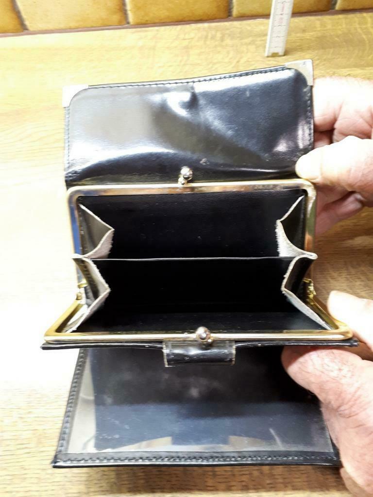 Geldbeugel, Handtassen en Accessoires, Portemonnees, Ophalen of Verzenden, Zo goed als nieuw, Zwart, Met knipsluiting