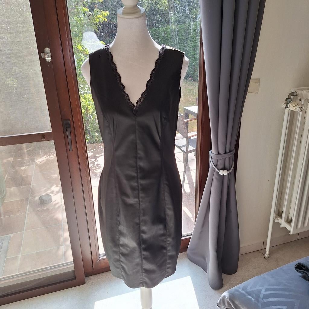 Zomerkleed, Ophalen of Verzenden, Zo goed als nieuw, Maat 38/40 (M), Zwart