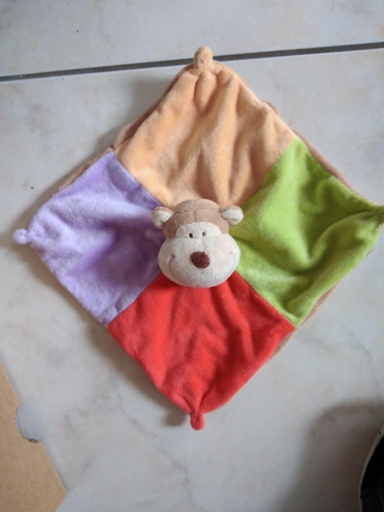 knuffeldoekje  zeeman aap (doos doekjes mei2024), Kinderen en Baby's, Speelgoed | Knuffels en Pluche, Ophalen of Verzenden, Nieuw