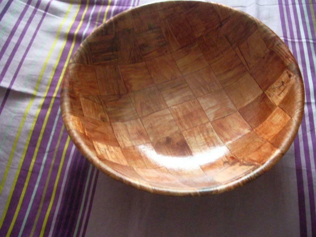 Très grand plat creux en bois tressée, Maison & Meubles, Neuf, Enlèvement ou Envoi, Autres matériaux, Autres styles