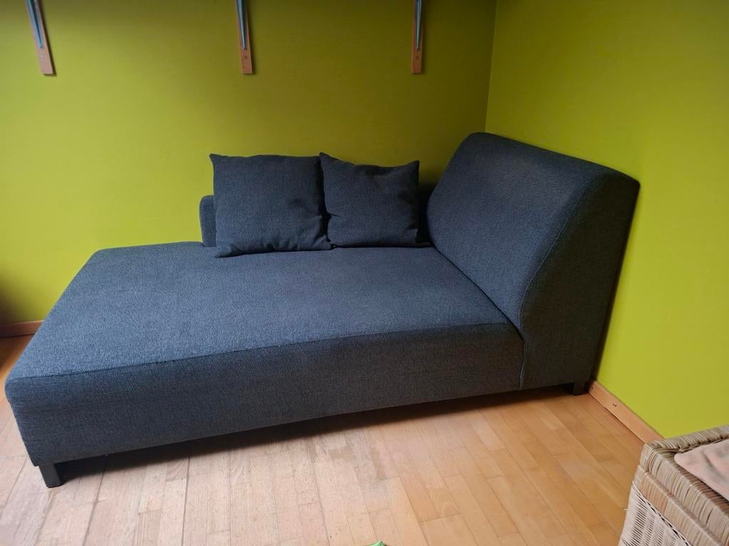 Hoekzetel met longchair donker grijs. Hoort samen, Ophalen
