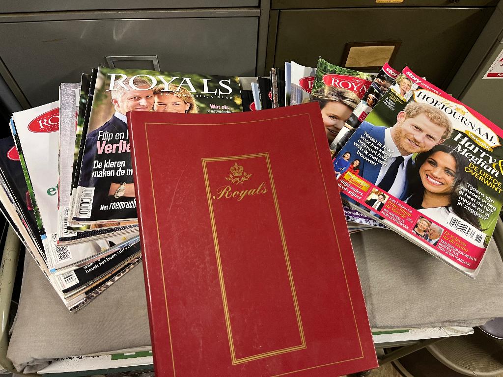 Royaly tijdschriften koningshuis, Ophalen of Verzenden, Gebruikt, Tijdschrift of Boek
