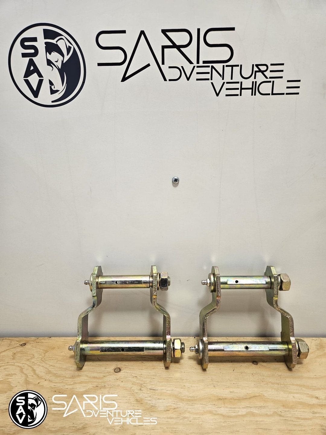 Dobinsons Veerschommel ( Spring Shackle ), Neuf, -, Toyota, -
