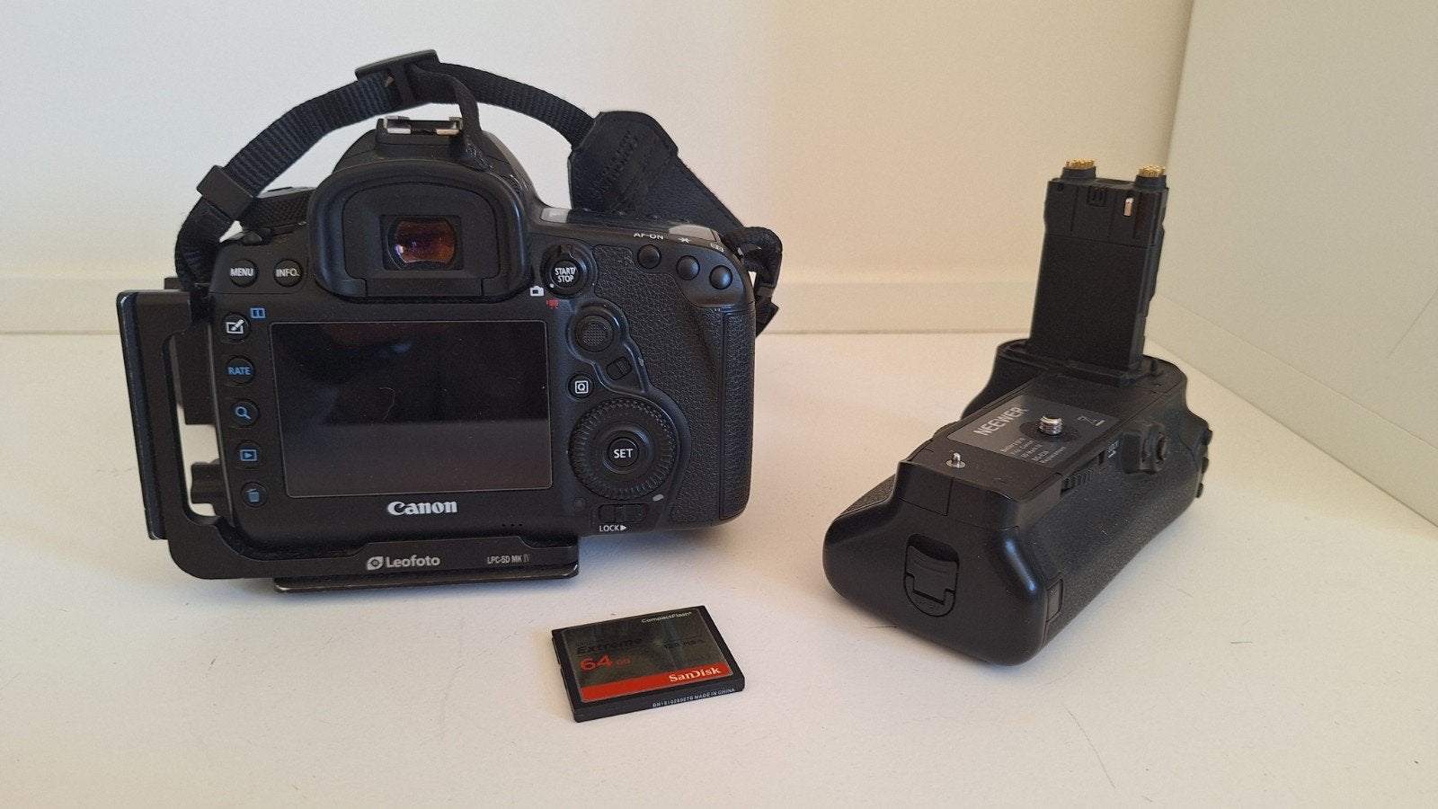 Canon 5d4 met canon 70 200 f4l is, Enlèvement, Comme neuf, Canon