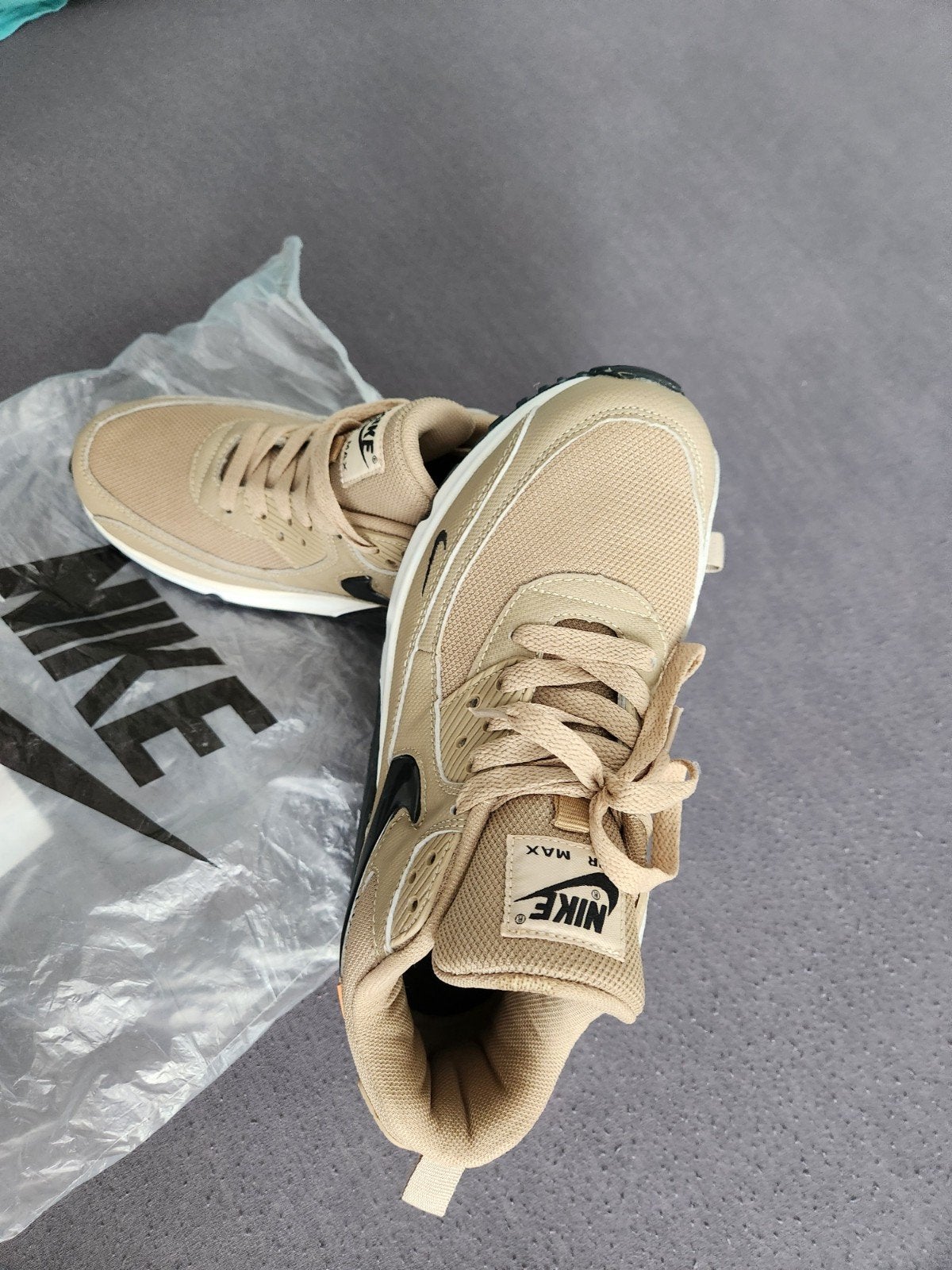 Niks AIR Max NIEUW BRUIN MAAT 42 BLAUW M 41, Kleding | Heren, Ophalen, Nike air max, Blauw, Sportschoenen